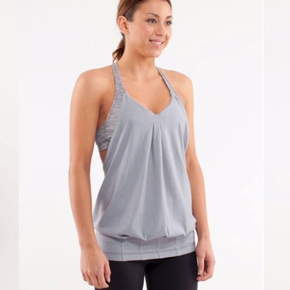 🦋2/$25🦋 Lululemon Practice Freely tank size 8